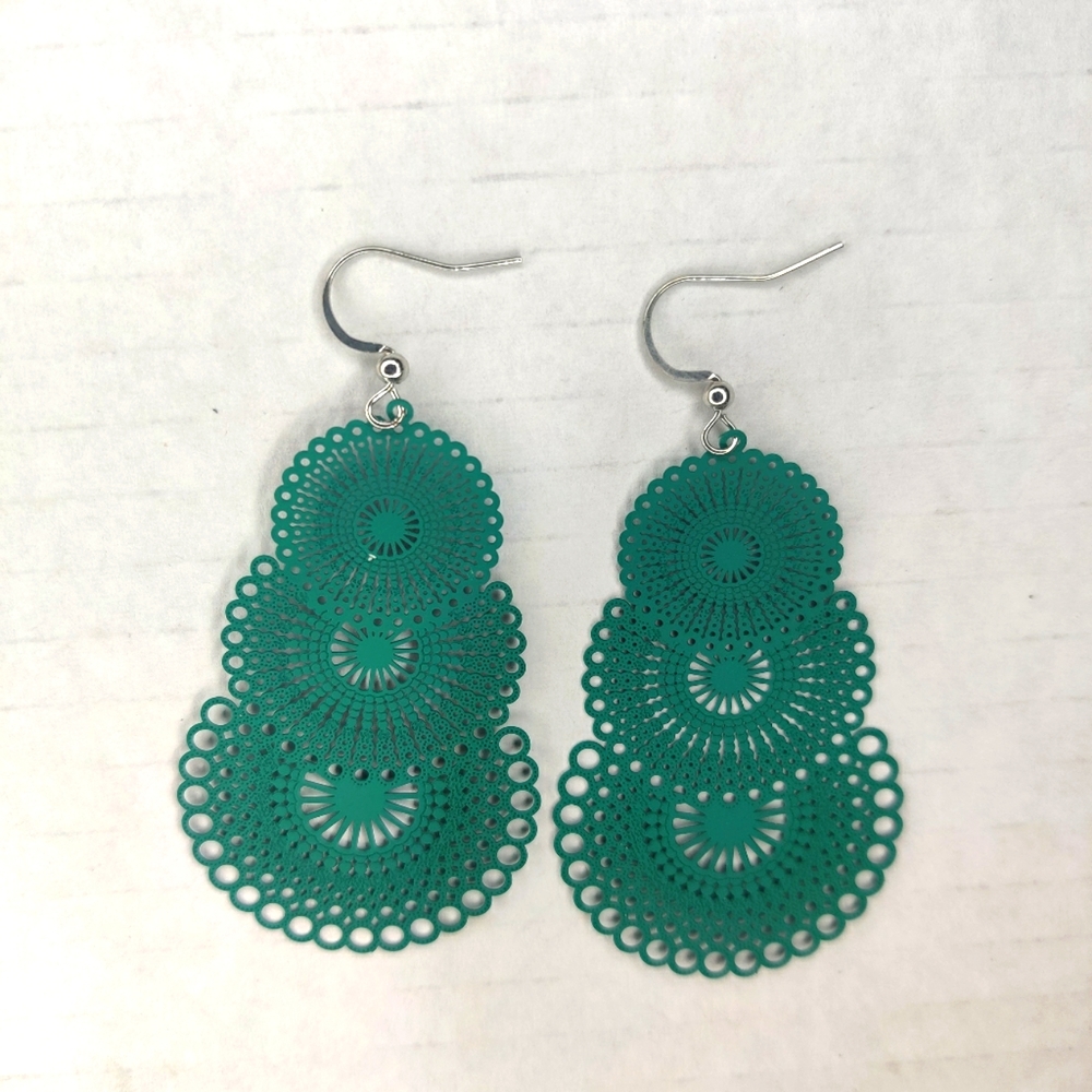 Mandala Filigree Drop Fashion Earrings Emerald